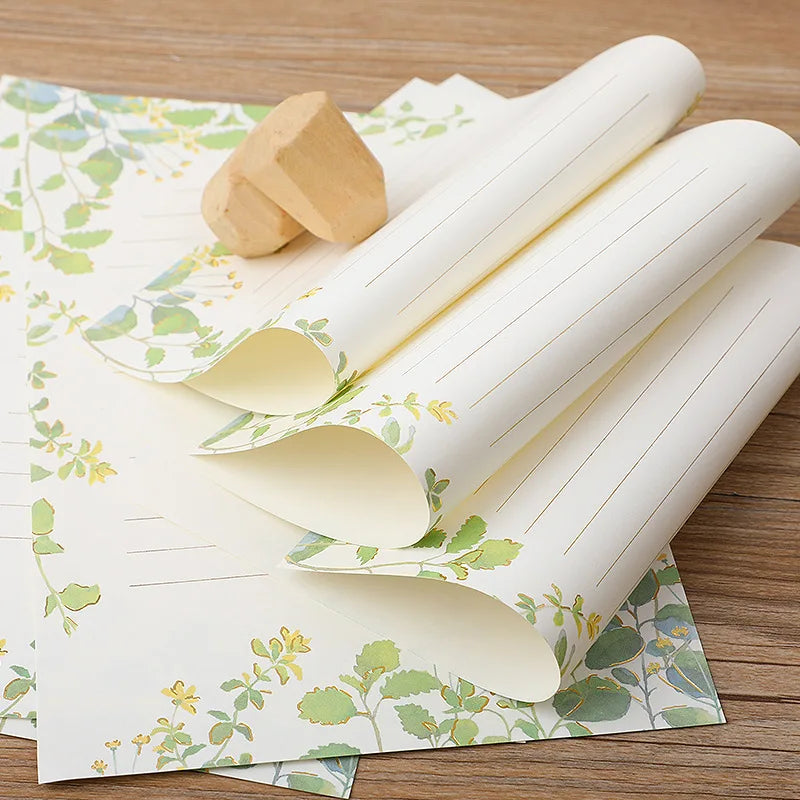 8pcs Kawaii Writing Paper for Envelopes